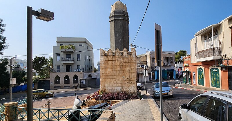 121275 the transformer building in gan ii in jaffa tel a PikiWiki Israel
