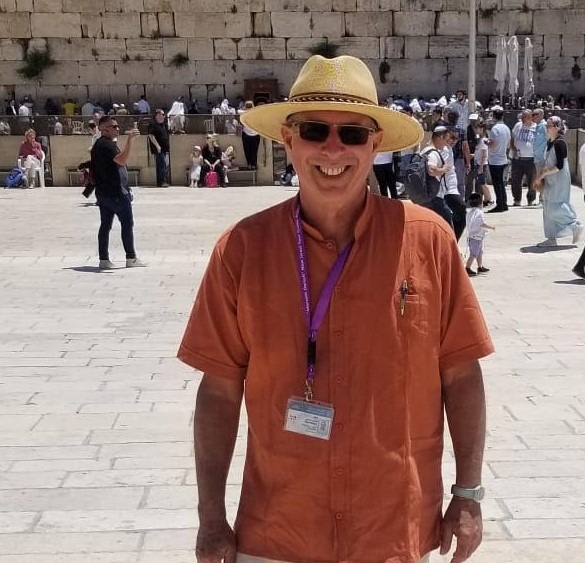 פפה מדריך טיולים