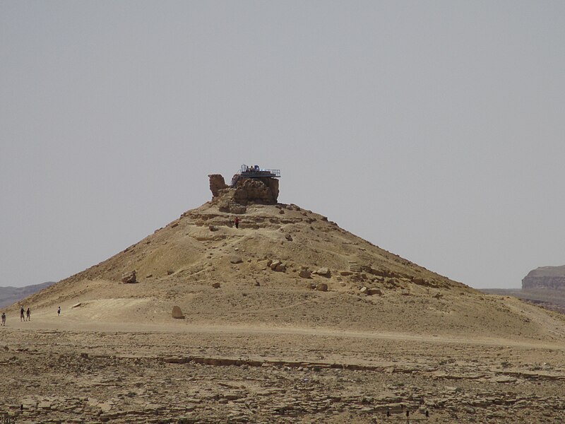 PikiWiki Israel 34848 Camel mountain in Mitzpe Ramon