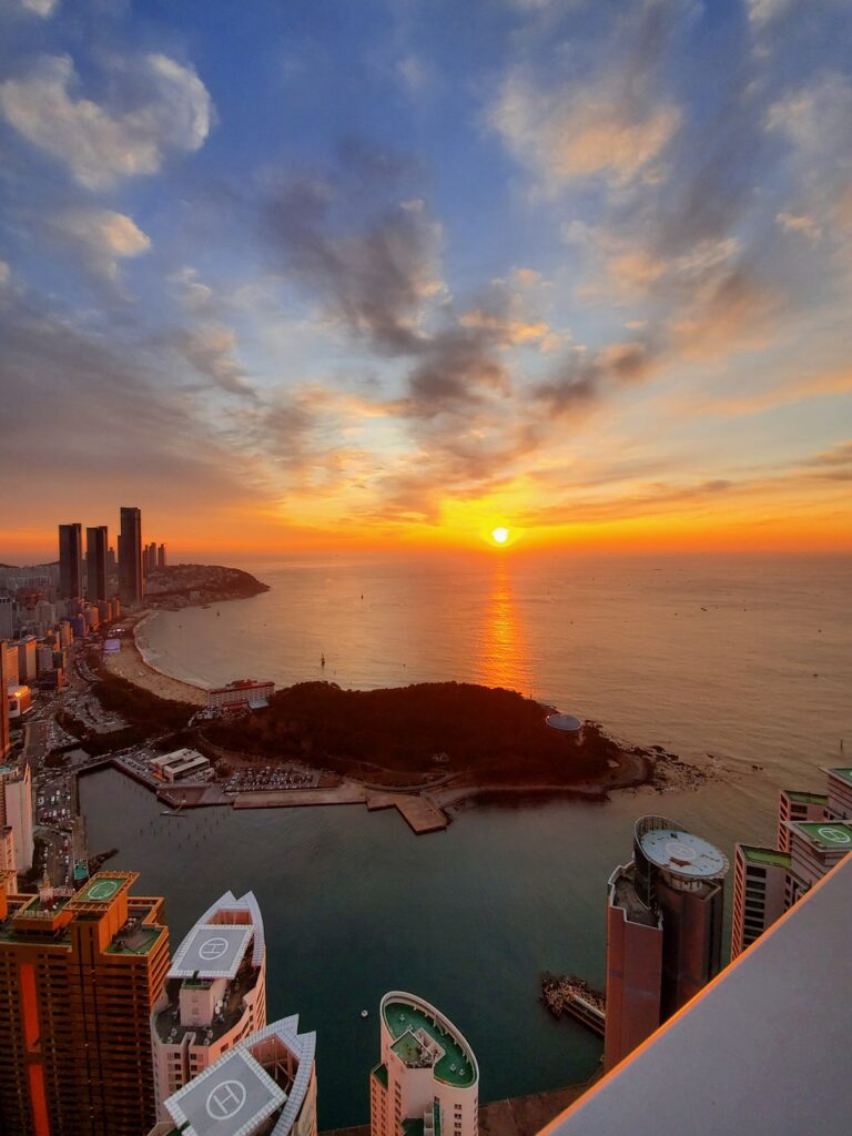 sun rise 4930116 1280