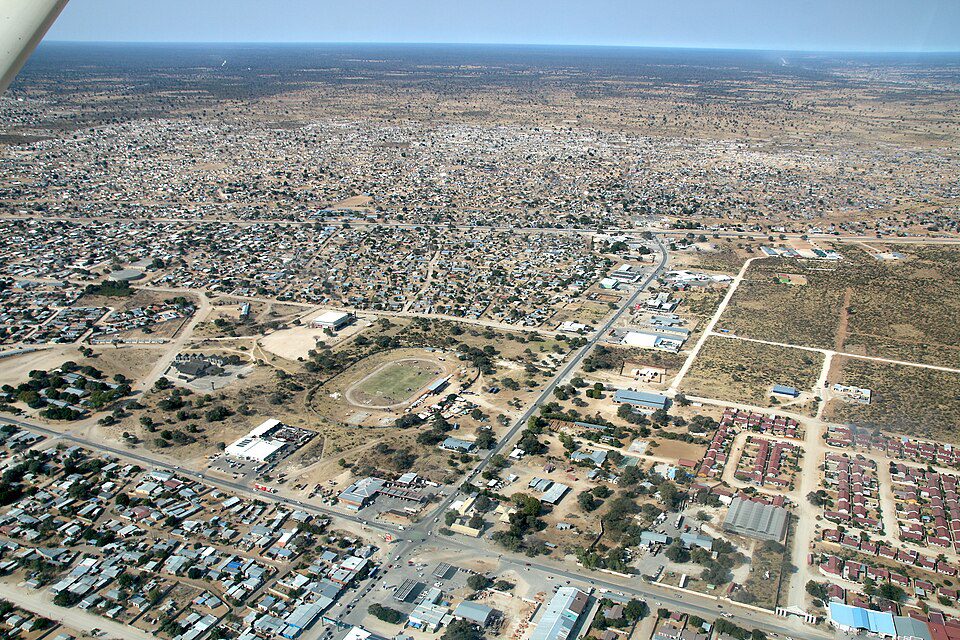 טיול בהתאמה אישית לנמיביה 9 Rundu aerial view 04